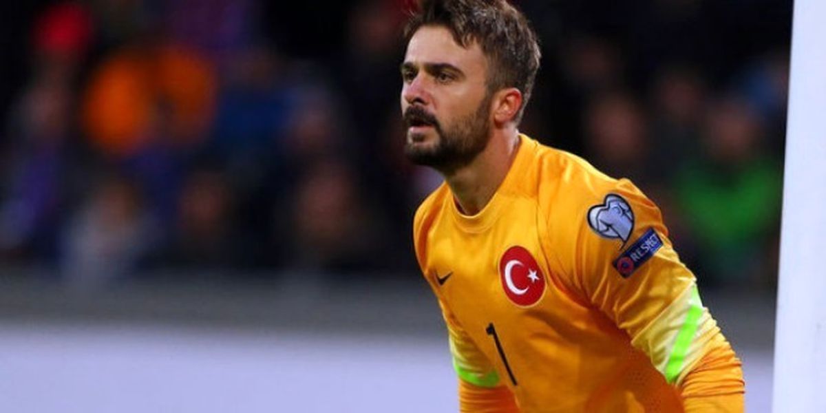 Milli Maçta Kale Onur\'un!