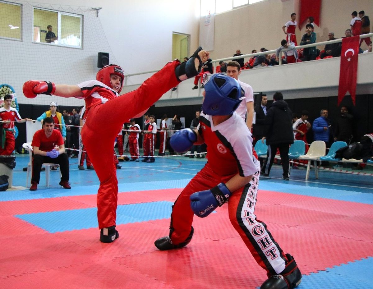 Okullararası Yıldızlar Kick Boks Şampiyonası