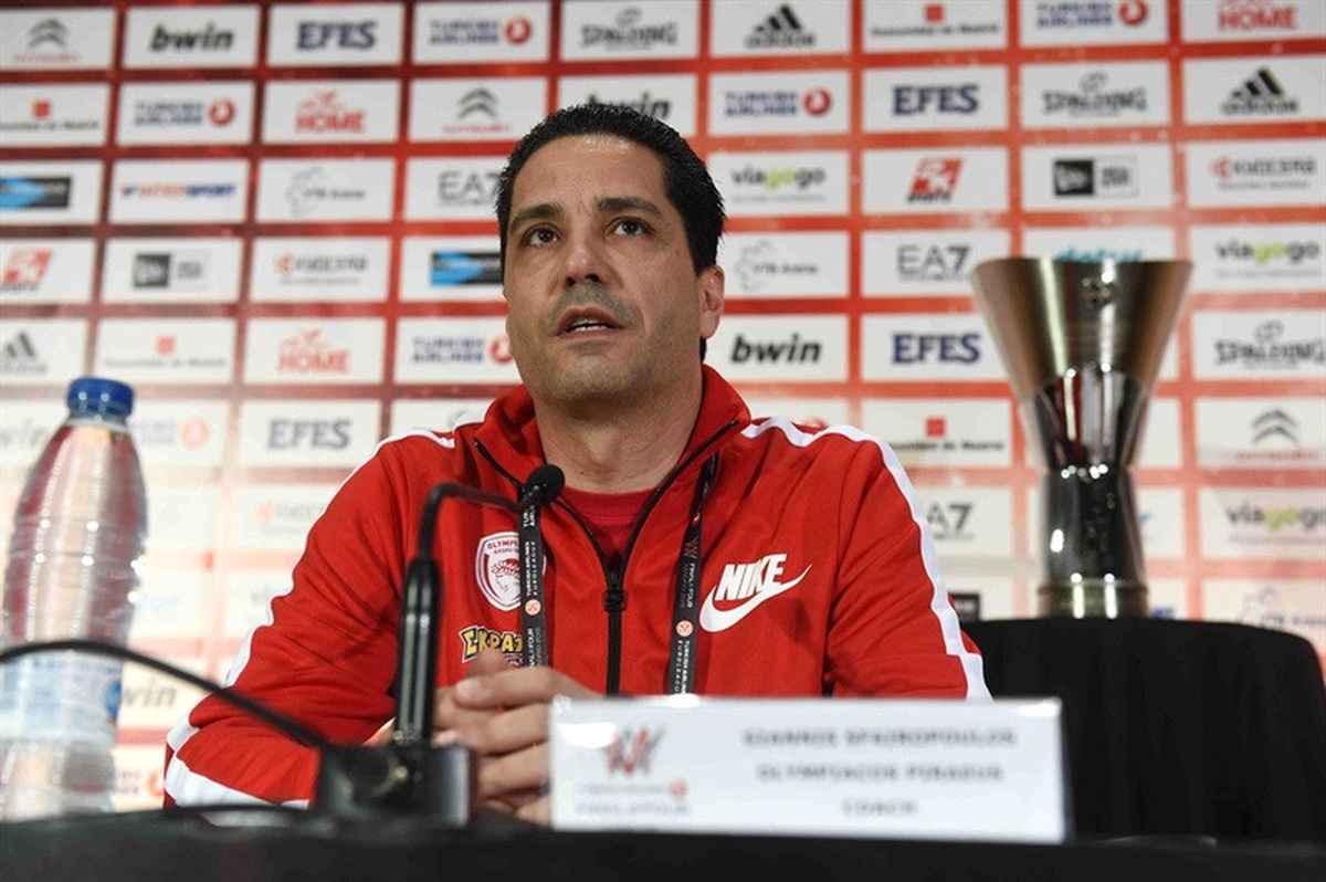 Sfairopoulos: "Çok Fazla Top Kaybı Yaptık"