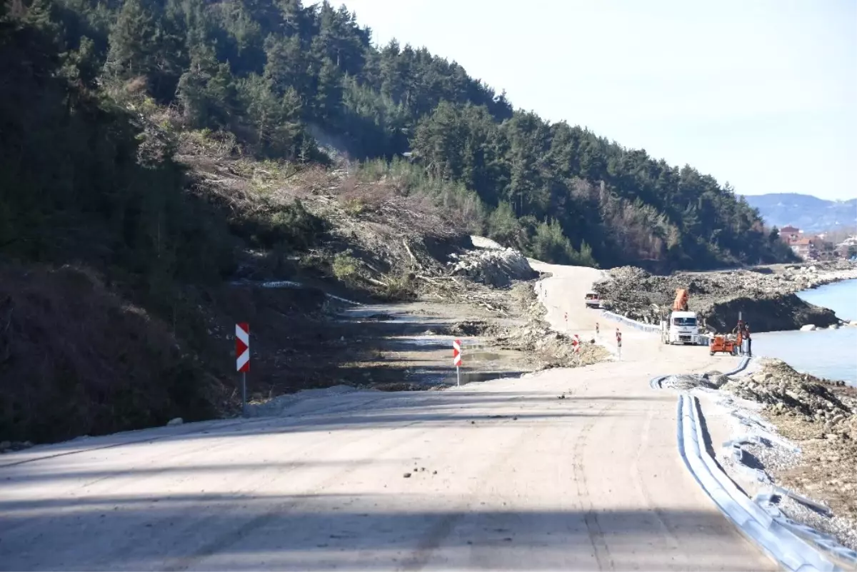 Sinop-Ayancık Yolu Ulaşıma Açıldı