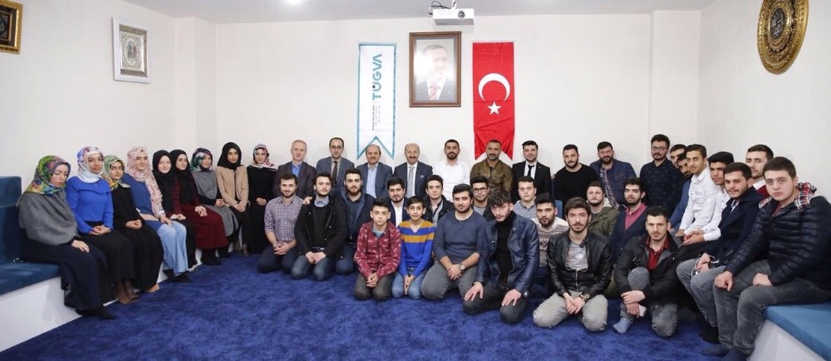 Başkan Altunay, Gençlere Cumhurbaşkanlığı Hükümet Sistemini Anlattı