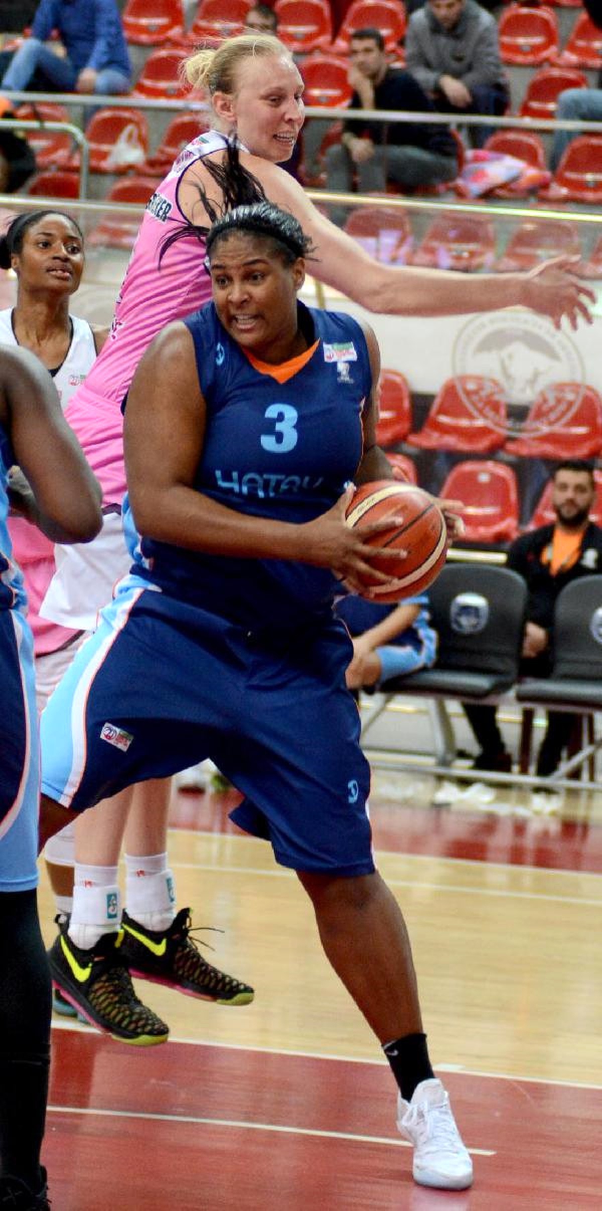 Bellona Agü Spor-Hatay Büyükşehir Belediye: 75-61