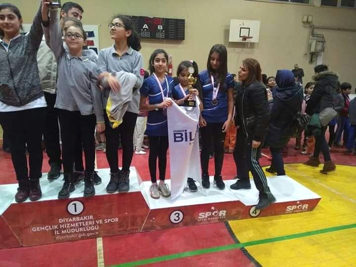 Bilfen Sporcuları Başarıdan Başarıya Koştu