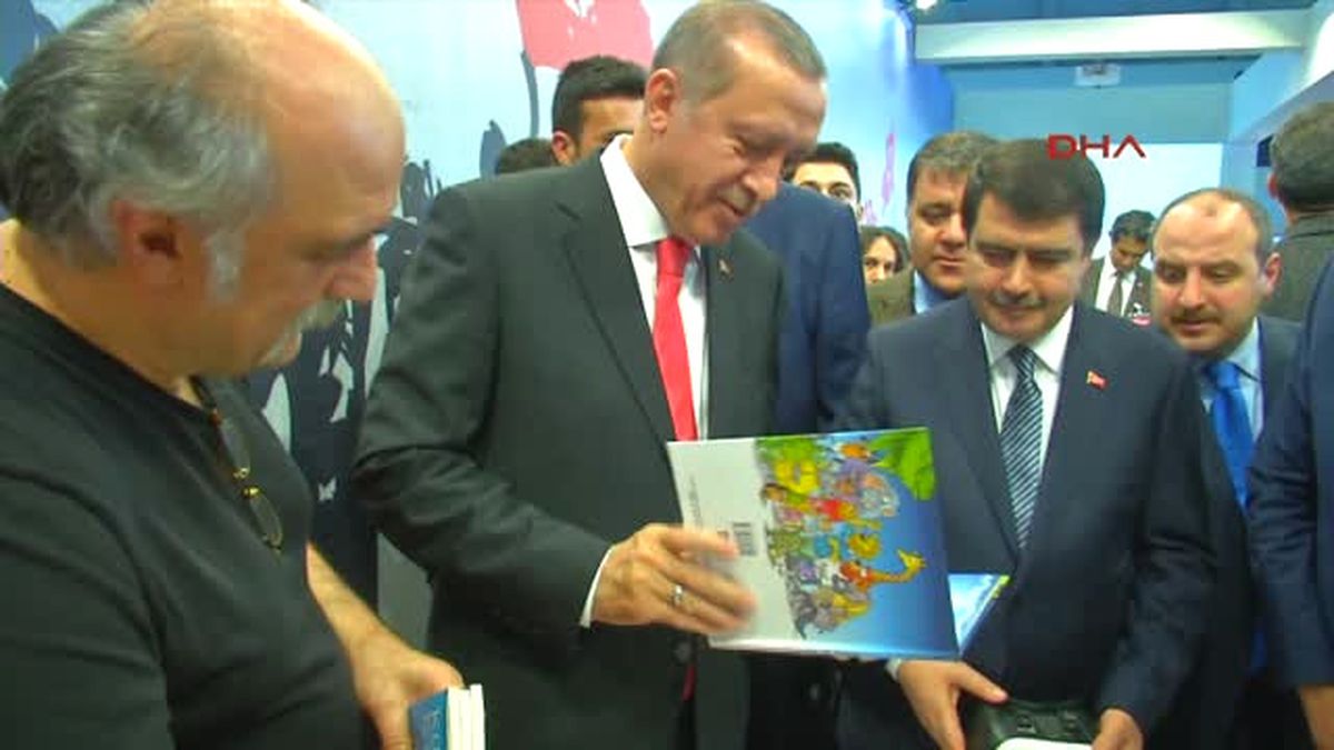 Dha İstanbul - Erdoğan, Kitap Fuarını Gezdi
