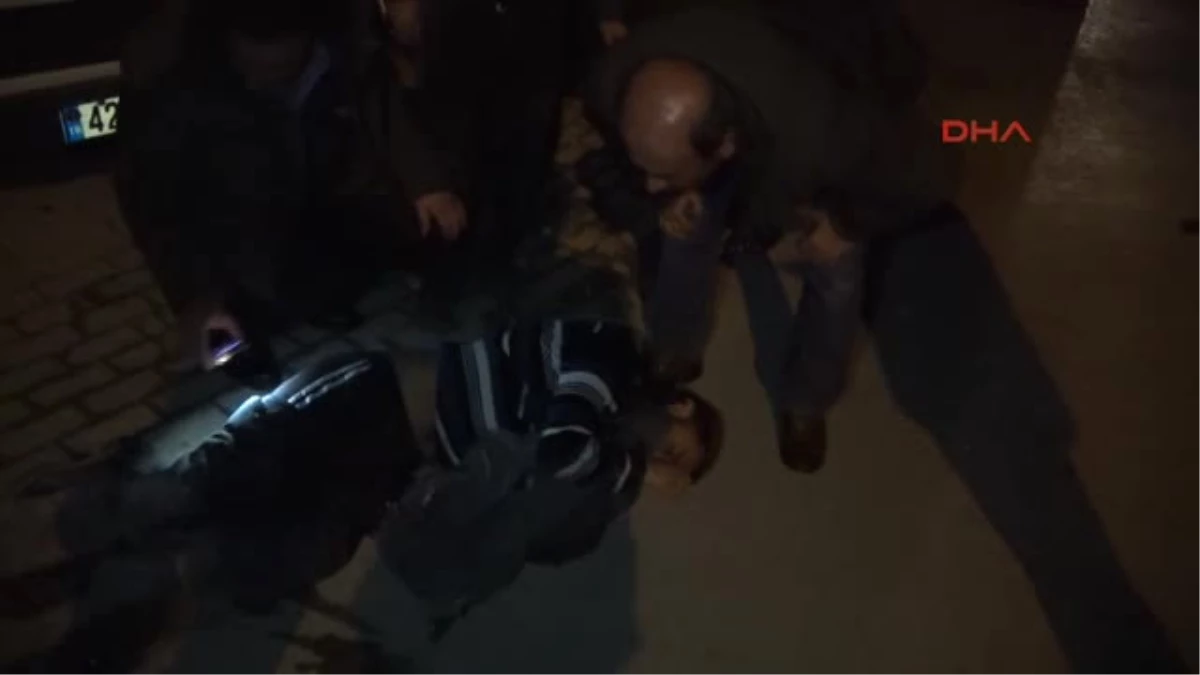 Konya\'da Iki Grup Arasında Kavga 1\'i Ağır, 3 Yaralı