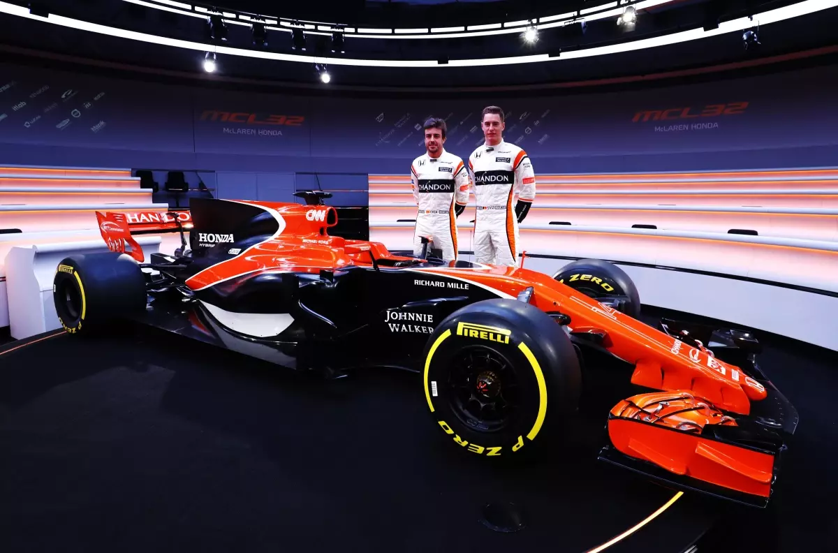 McLaren-Honda yeni MCL32\'yi tanıttı