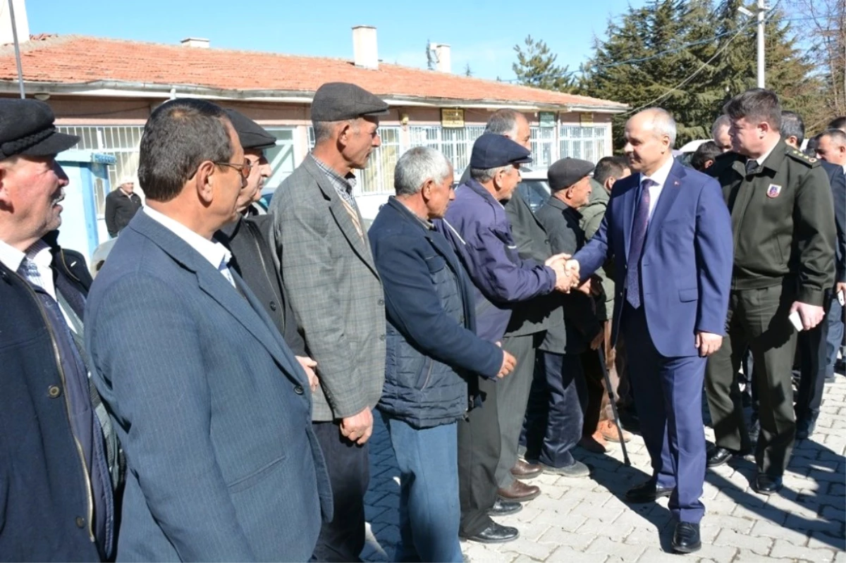 Niğde Valisi Ertan Peynircioğlu, Belde Ziyaretlerini Sürdürüyor