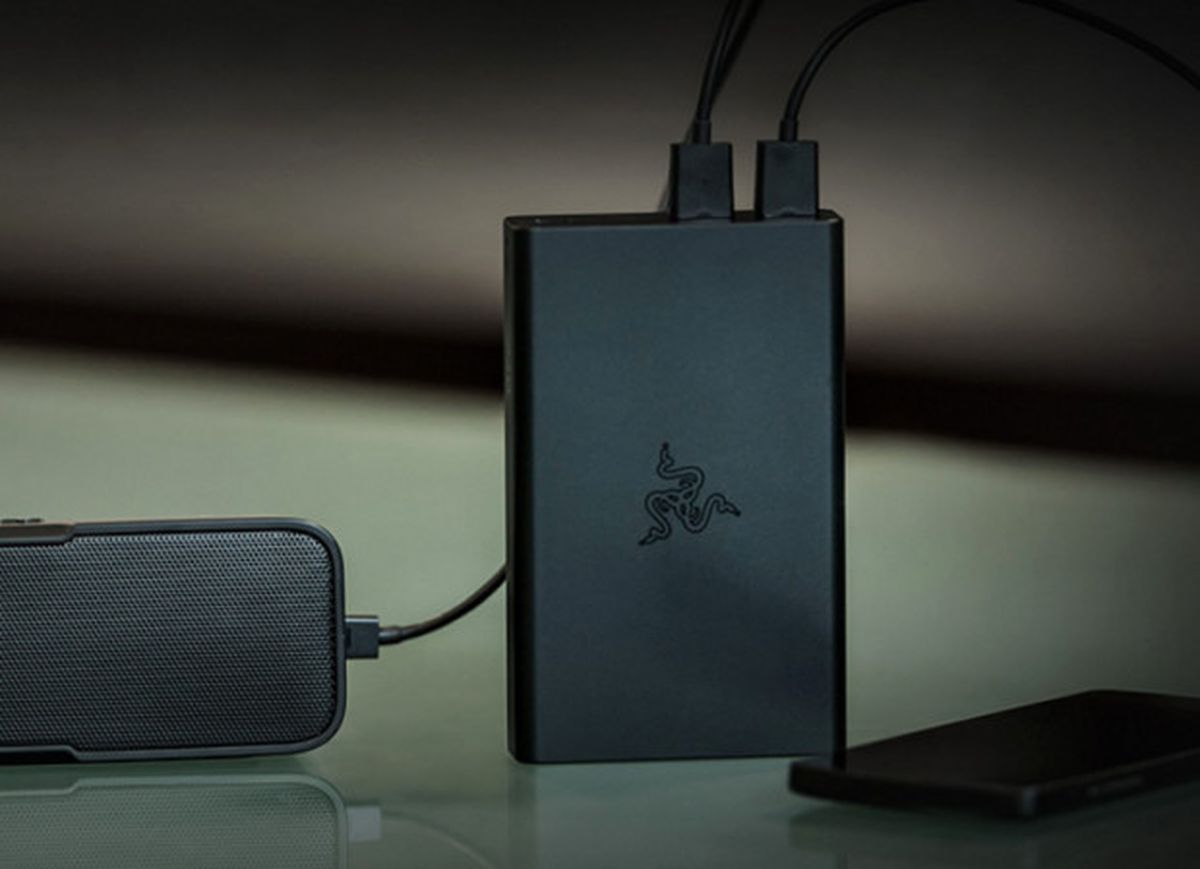Razer Power Bank, Hem Dizüstüne Hem de Telefona Can Suyu Katacak!
