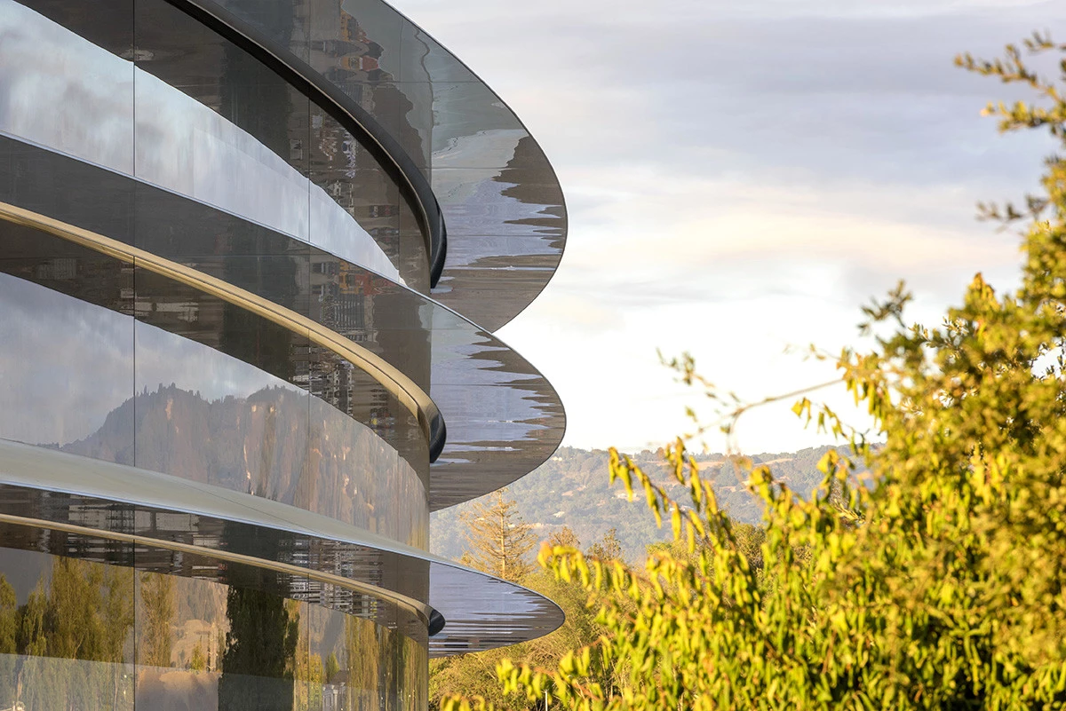 Steve Jobs Theater, Apple, Steve Jobs\'un Anısına Bir Tiyatro İnşa Ediyor!