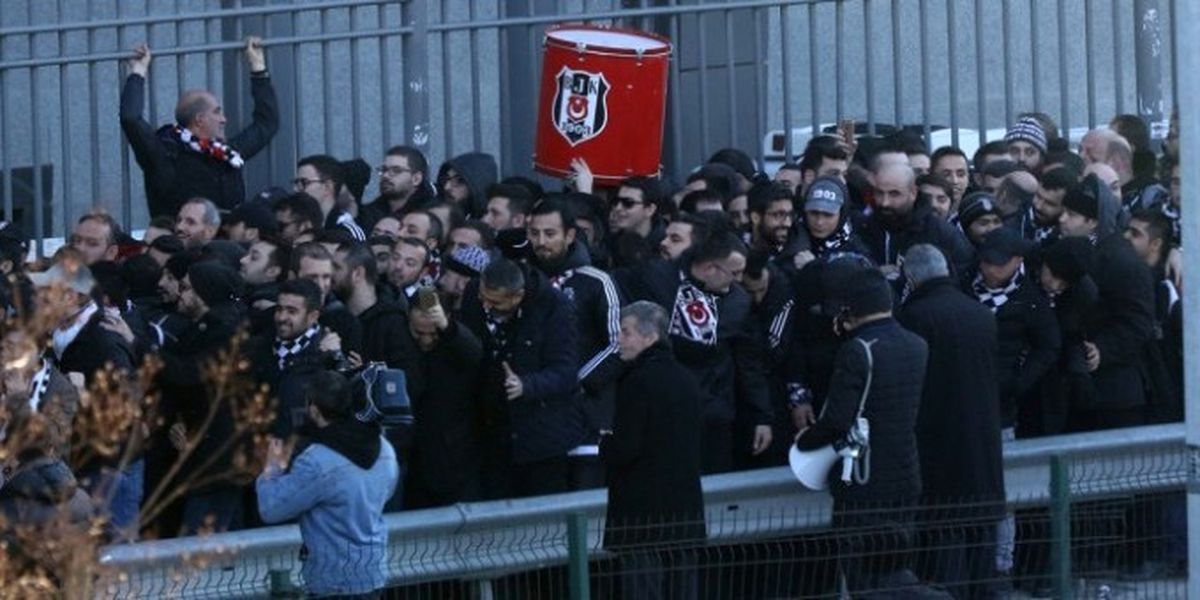 Taraftarlar Uyarıldı!