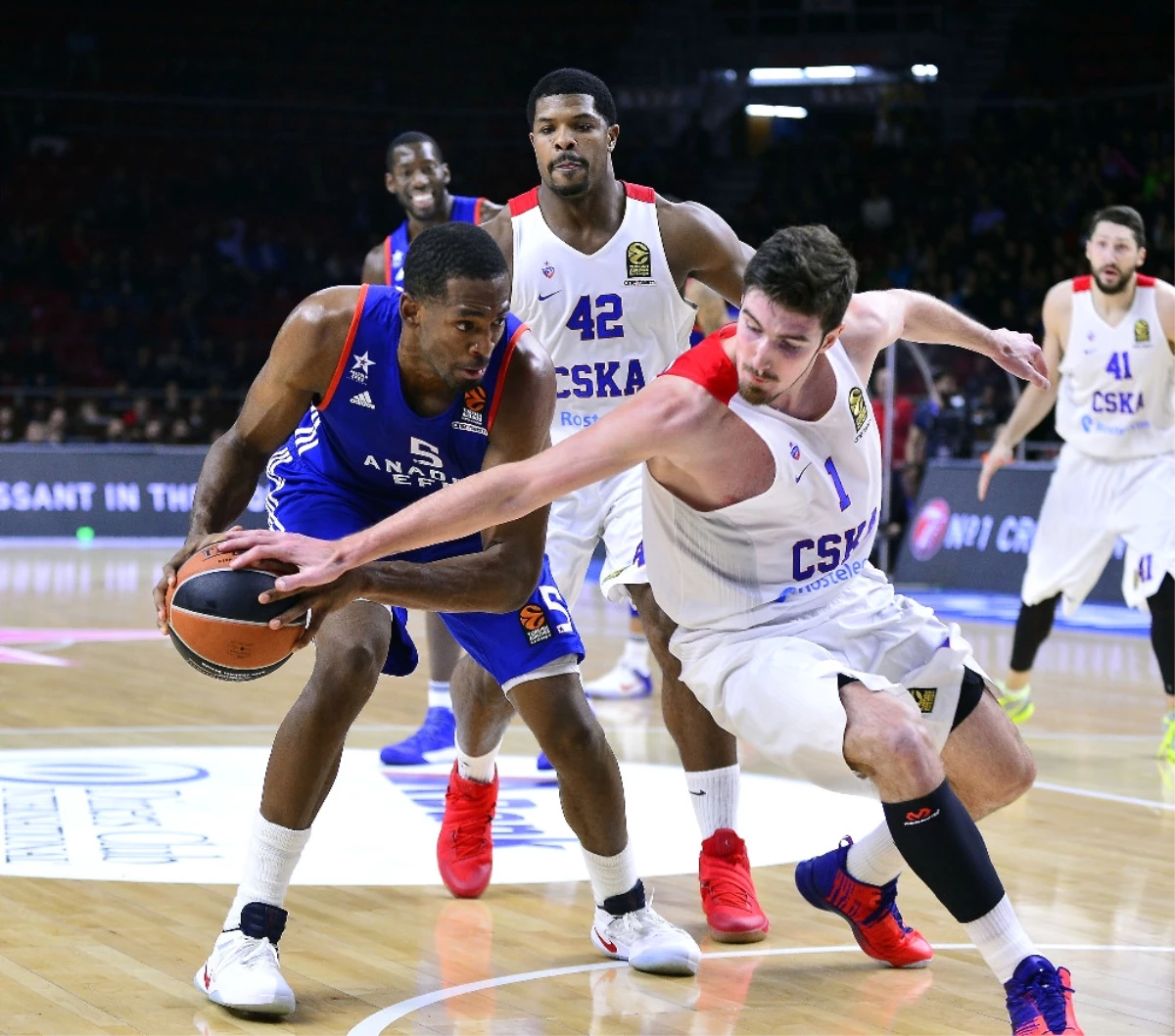 THY Euroleague\'de Haftanın Mvp\'si Nando de Colo