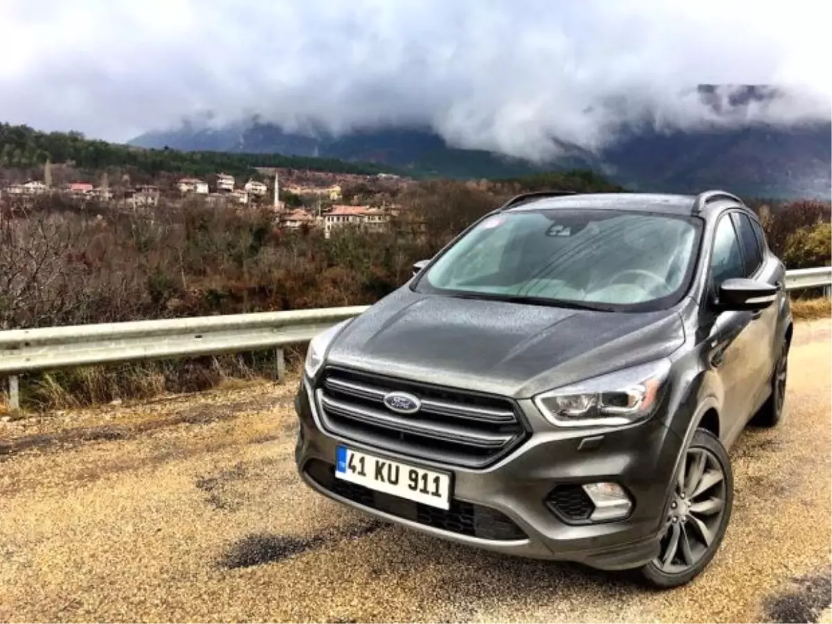 Yeni Ford Kuga Türkiye\'de Satışa Sunuldu, 117 Bin TL\'den Başlıyor!
