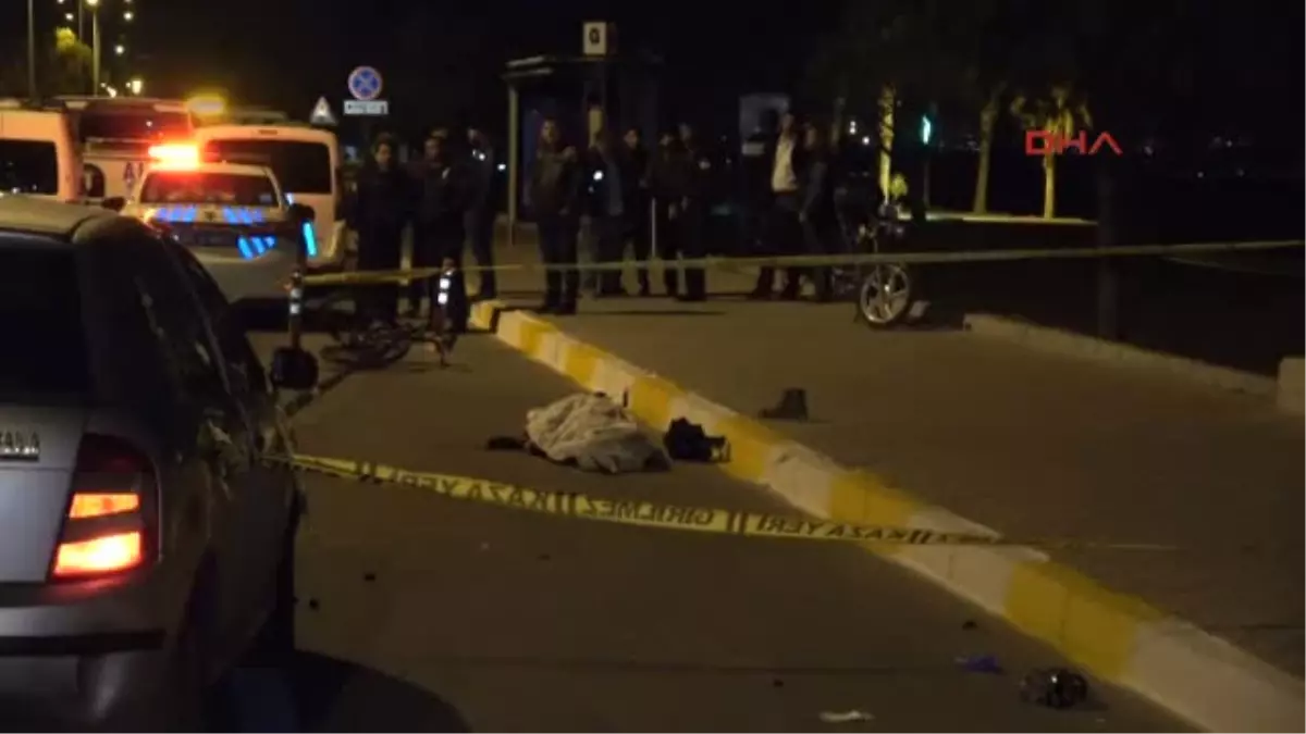 Antalya-Yaya Geçidinde Çarptığı Bisiklet Sürücünü 61 Metre Sürükledi
