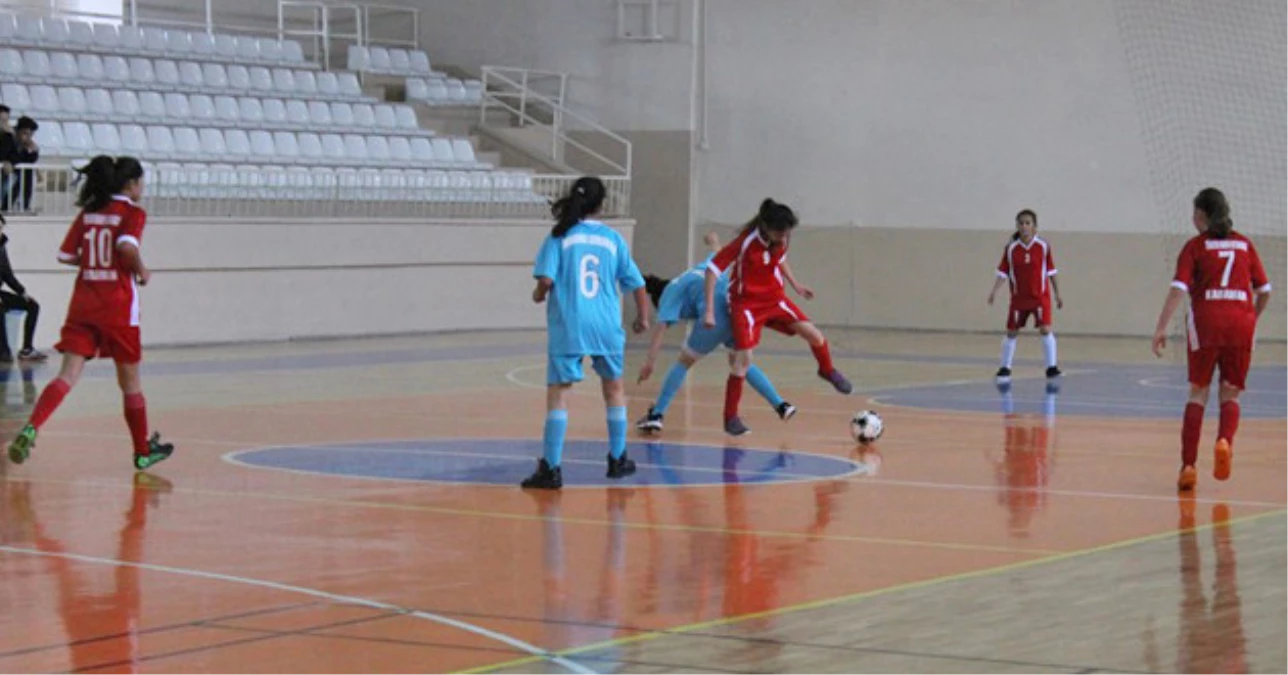 Bozüyük İMKB Anadolu Lisesi Futsalda İl Şampiyonu Oldu