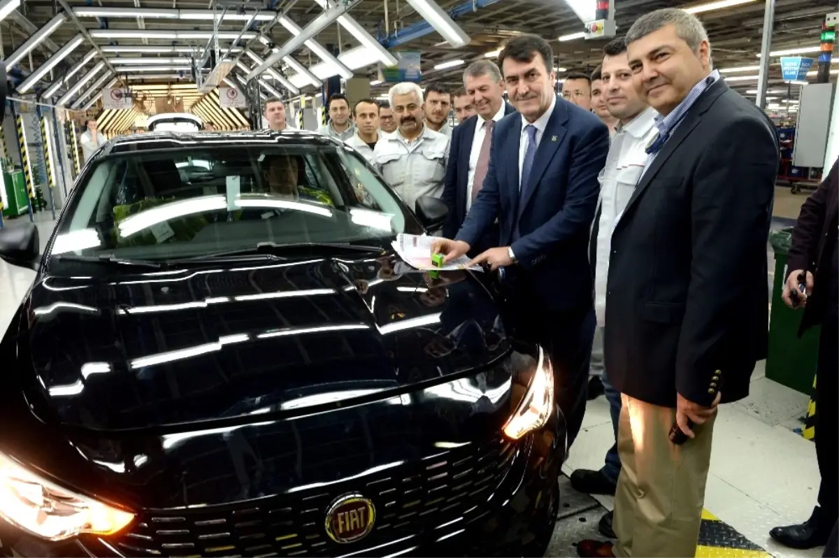 Dündar, Fiat Egea\'nın Onay Mührünü Vurdu