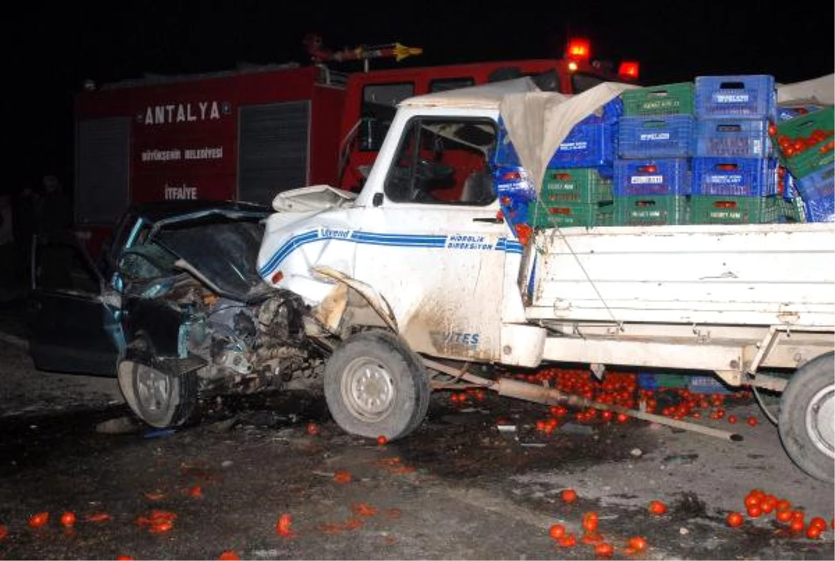 Eşini Almaya Giderken Kazada Yaşamını Yitirdi