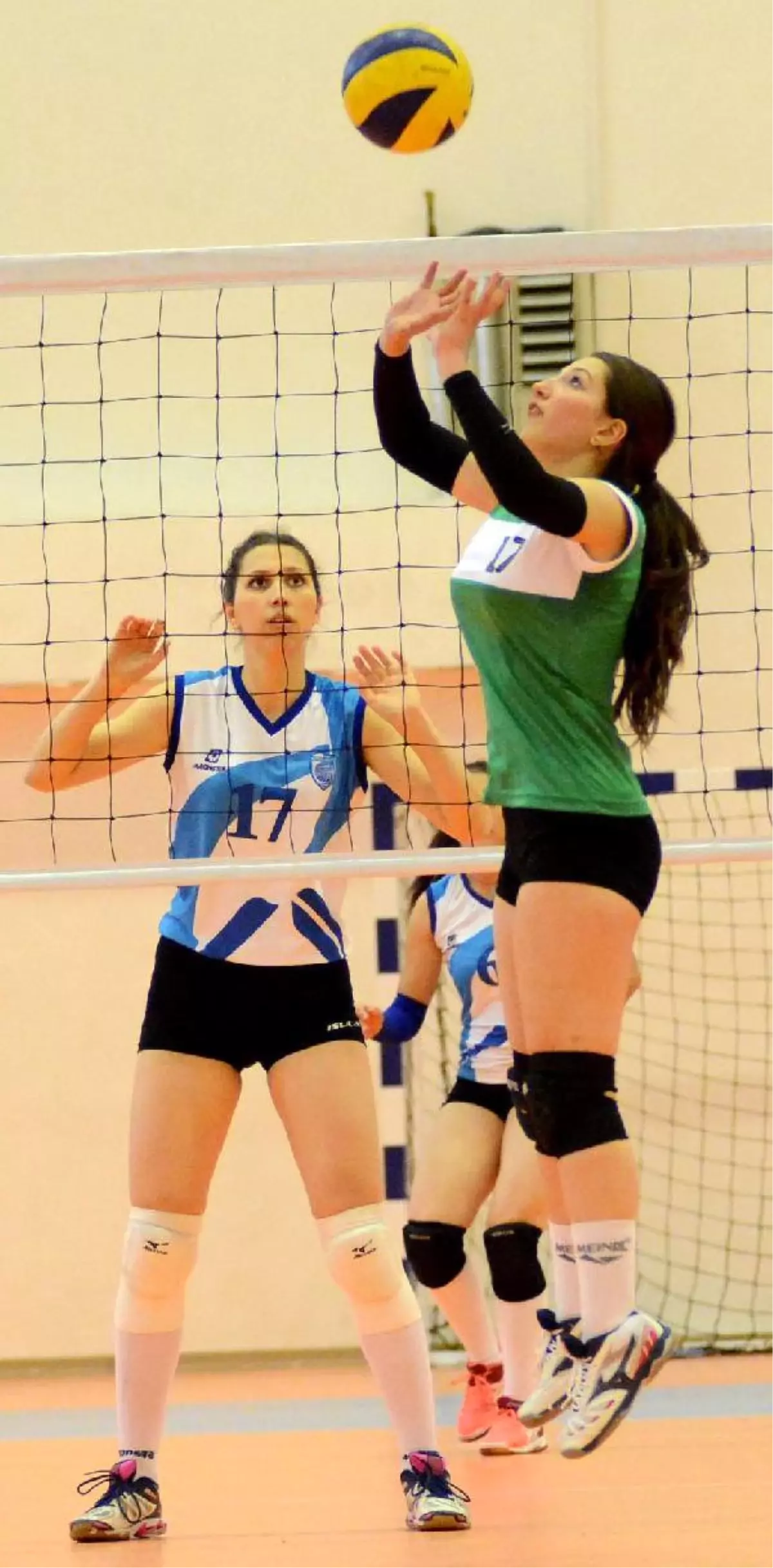 Kayseri Voleybol Kulübü - Seyhan Belediyespor: 3-0