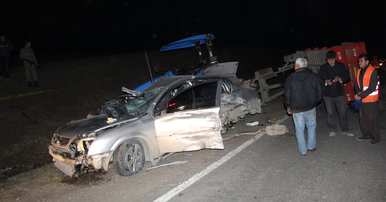 Samsun\'da Trafik Kazası: 2 Ölü, 7 Yaralı