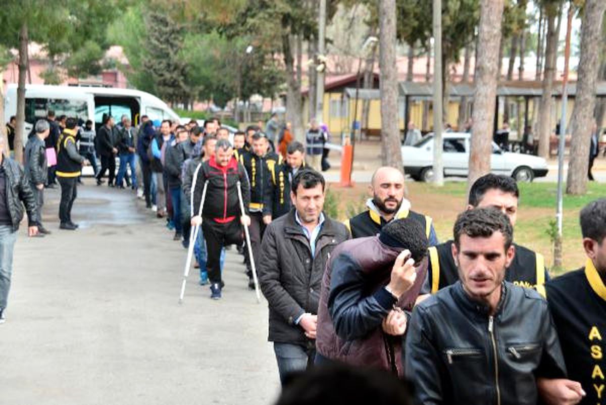 38 Sahte Savcı ve Polis Adliyede