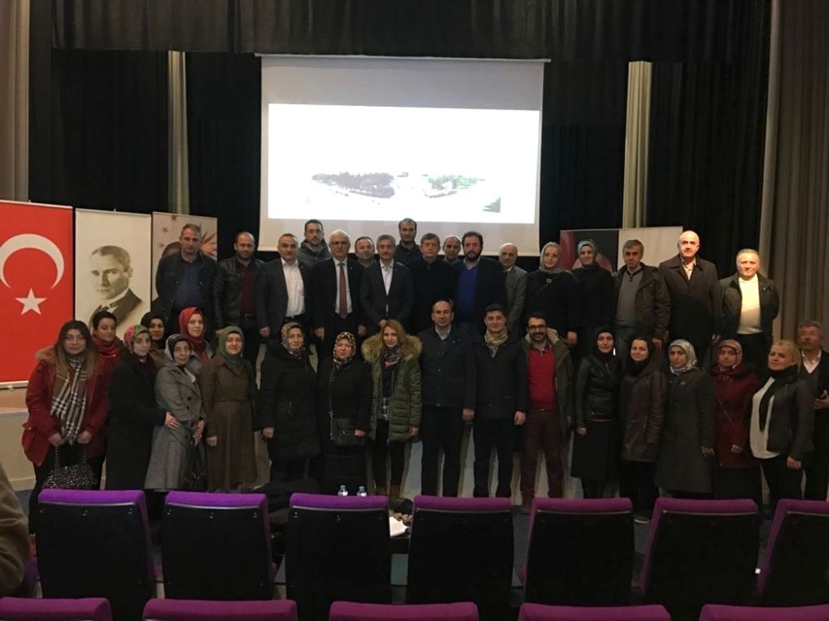 Belediye Başkanı Mehmet Tahmazoğlu, Trabzon\'da Konuştu