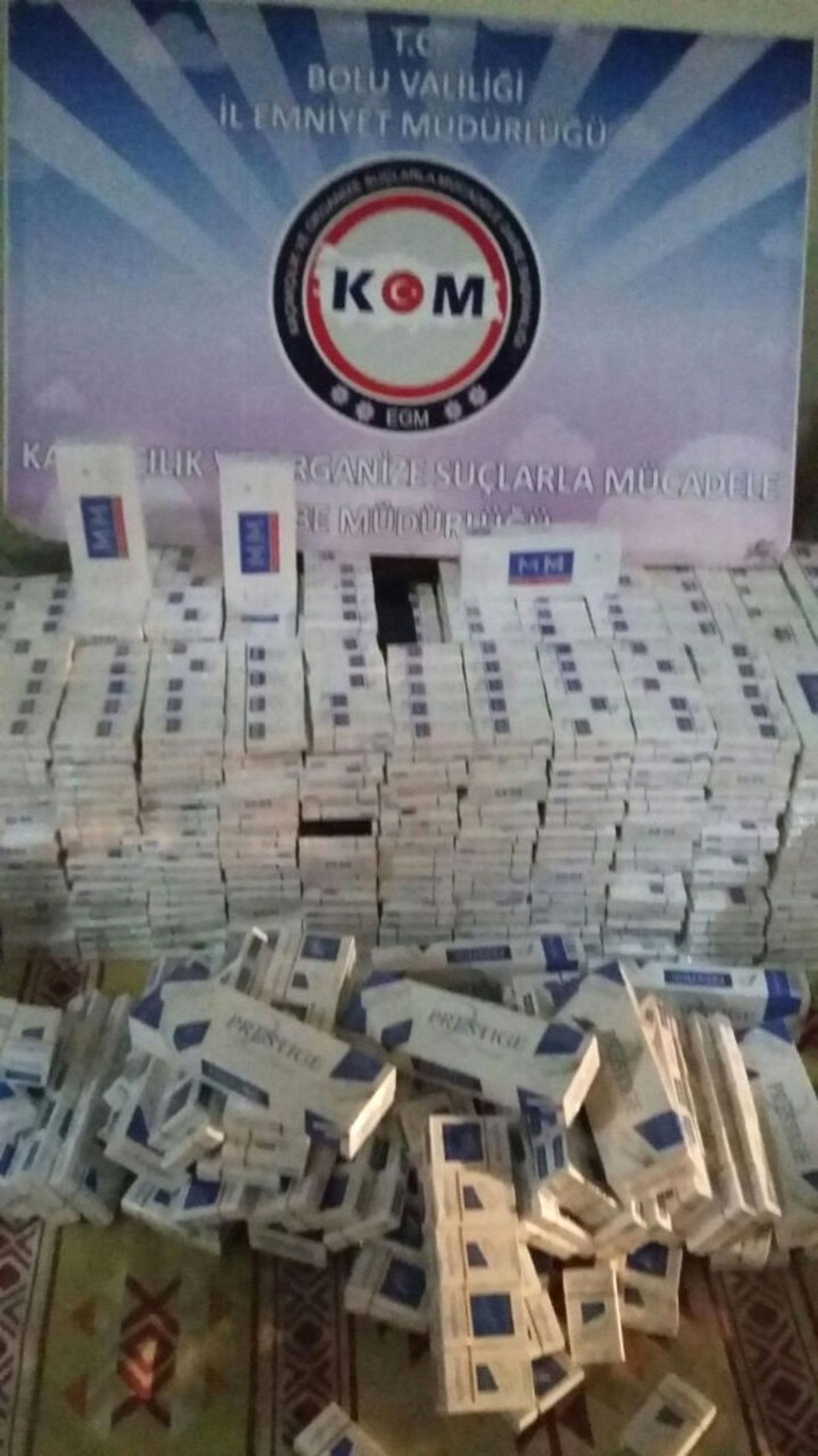 Bolu\'da 5 Bin Adet Kaçak Sigara Ele Geçirildi