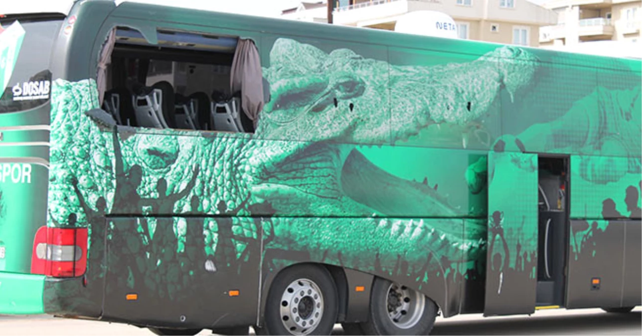 Bursaspor Otobüsüne Saldırı ile İlgili 6 Gözaltı