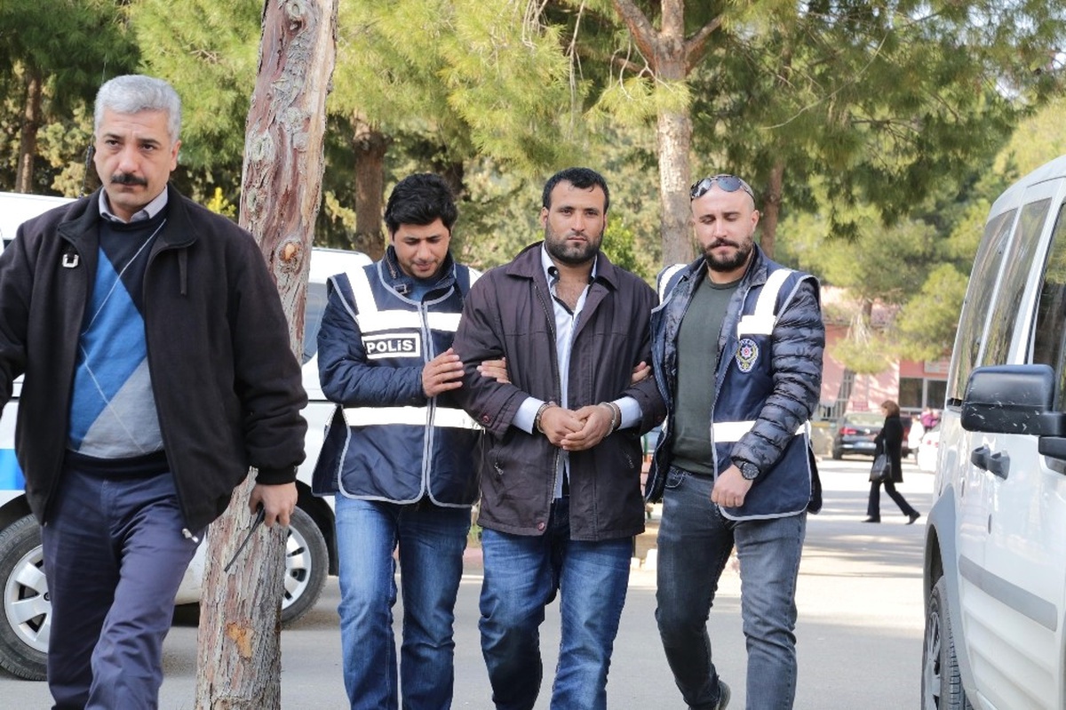 Cinayet ve Gasp Zanlıları Adliyeye Sevk Edildi