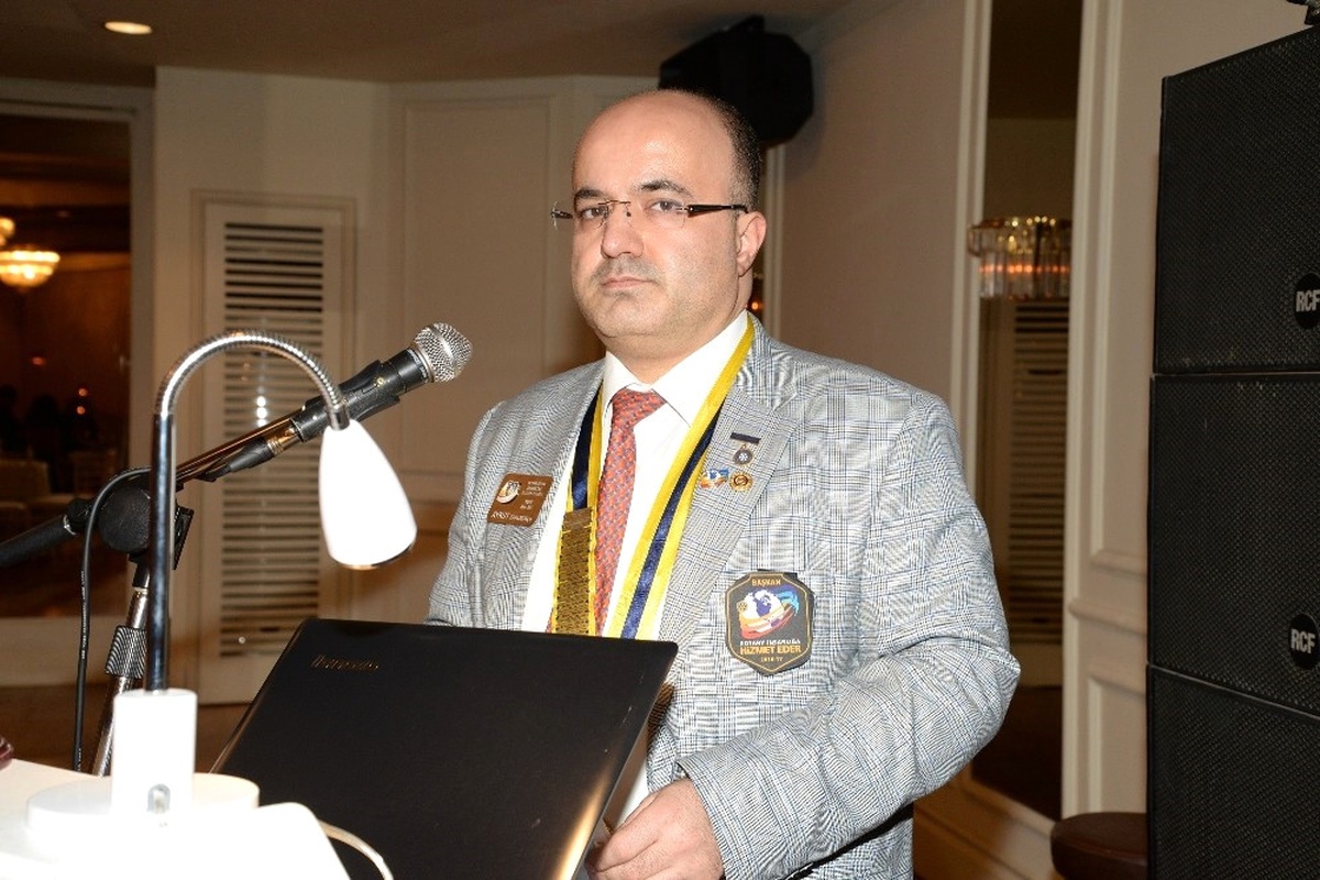 Demirtaş Rotary Gençlere Liderlik ve Mizahı Anlatacak