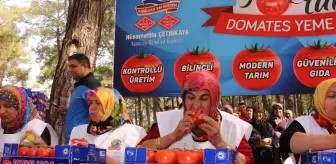 Domates Yeme Yarışmasından Renkli Görüntüler