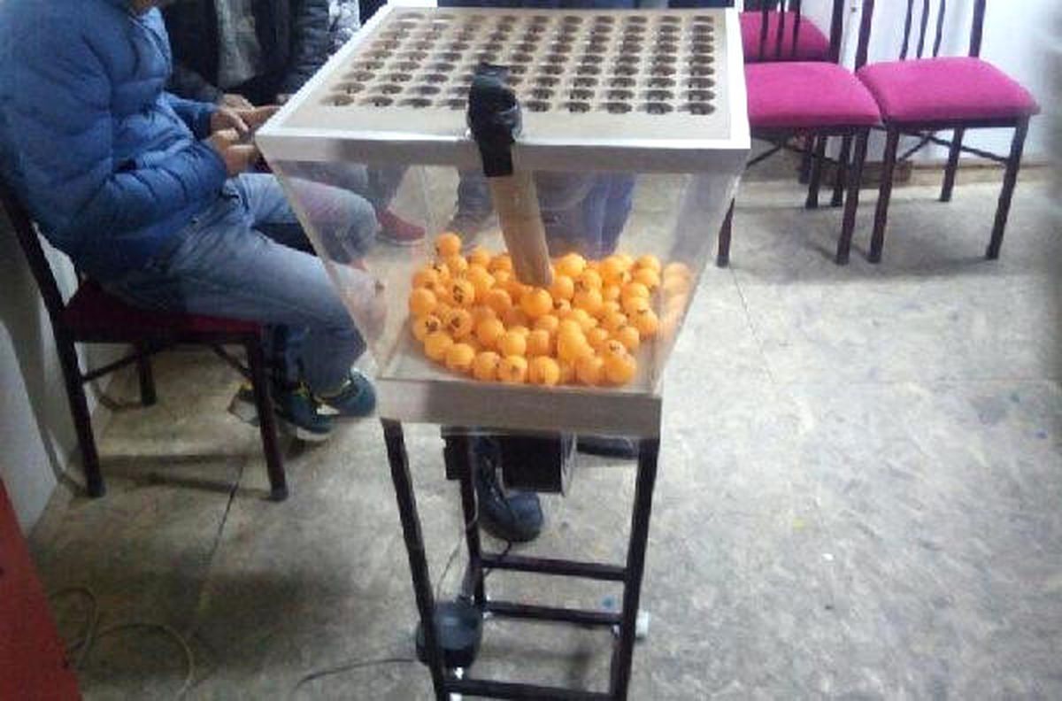 Eskişehir\'de Tavukçular Derneği\'ne Kumar Baskını