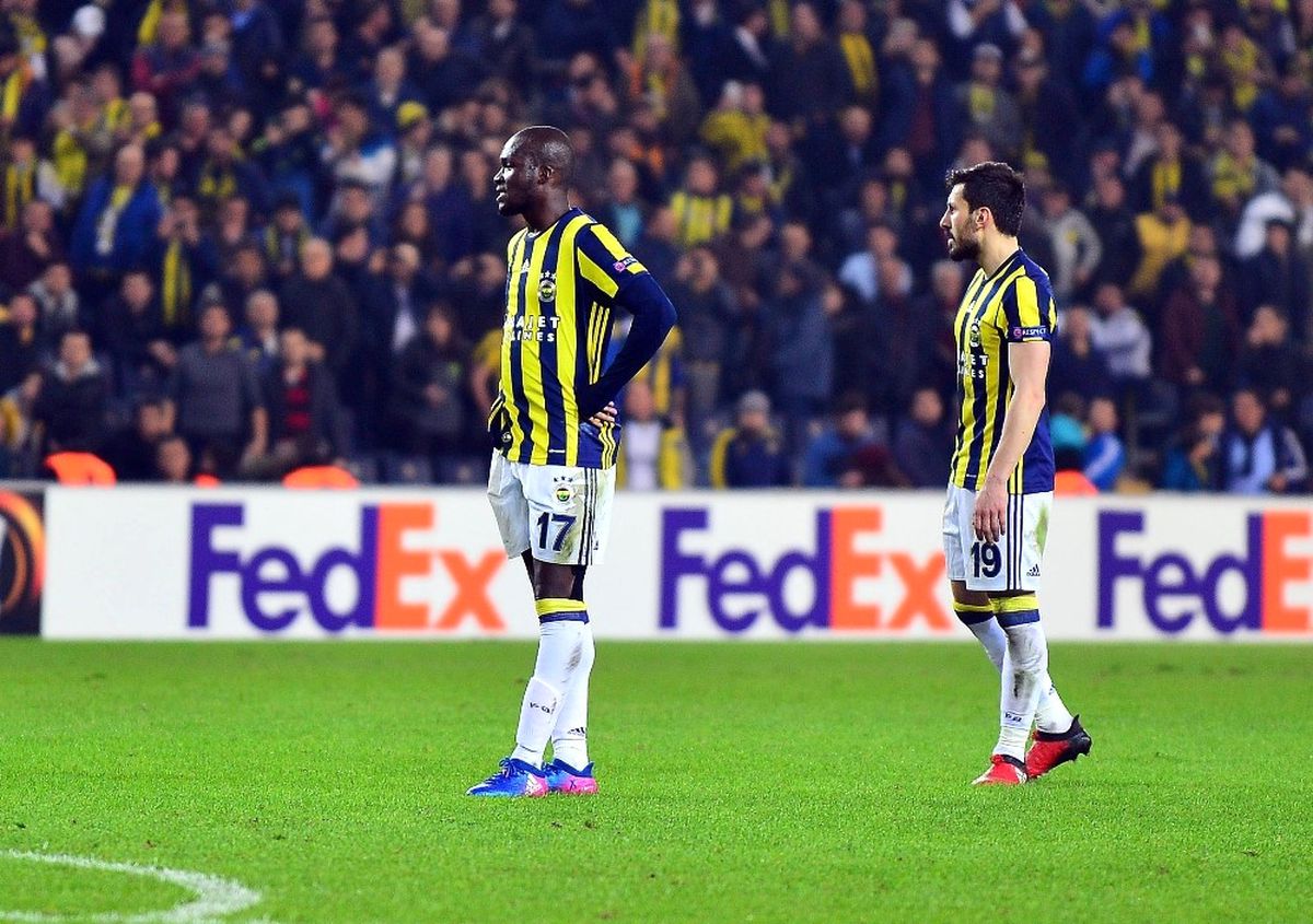 Fenerbahçe Pereira\'yı Mumla Arıyor