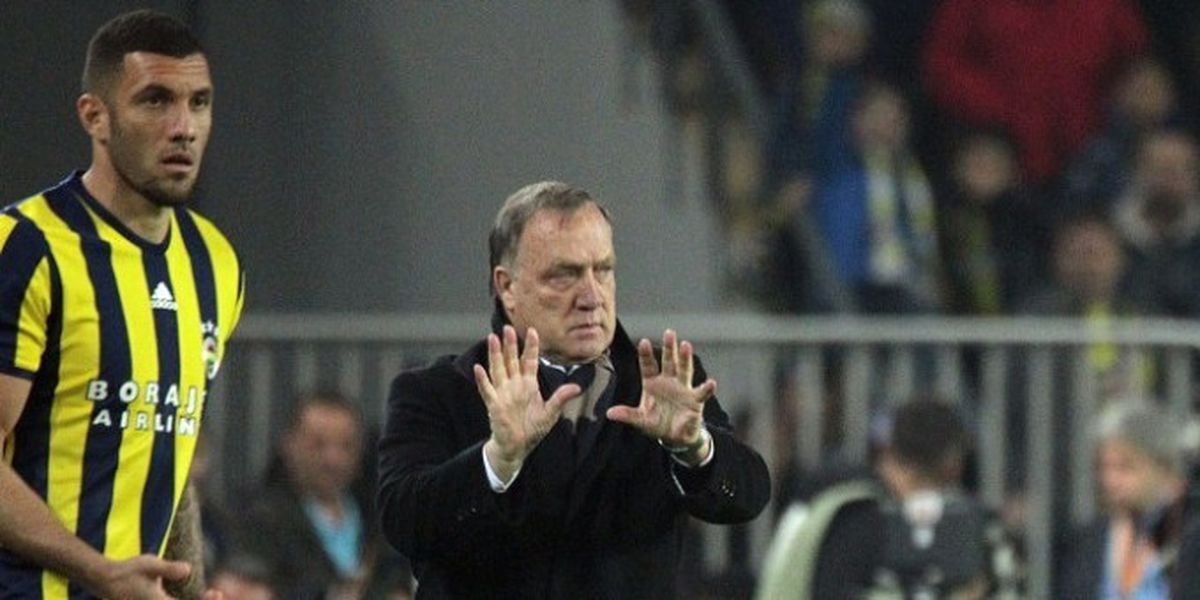 Fenerbahçe Soyunma Odasında Kavga