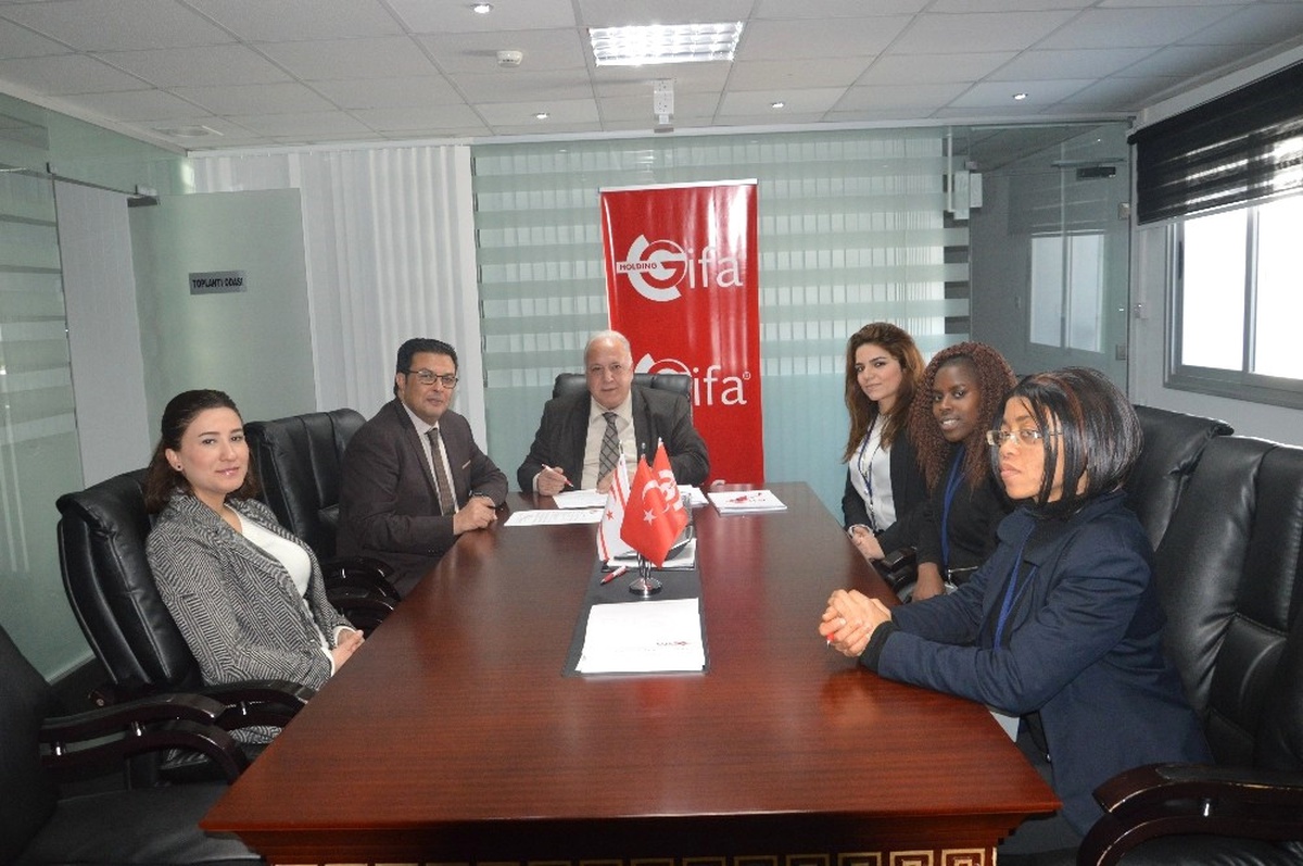 Güneş Enerjisine Yönelen İranlı Şirketler, Kredi Talebi İçin KKTC\'de