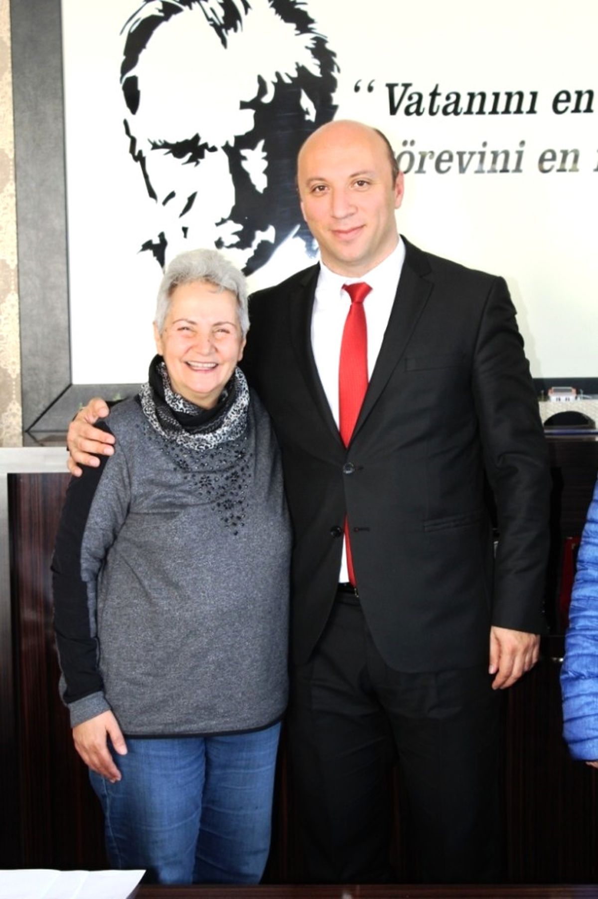 İlçe Milli Eğitim Müdürü Bahadır\'a Şefkatli Ziyaret