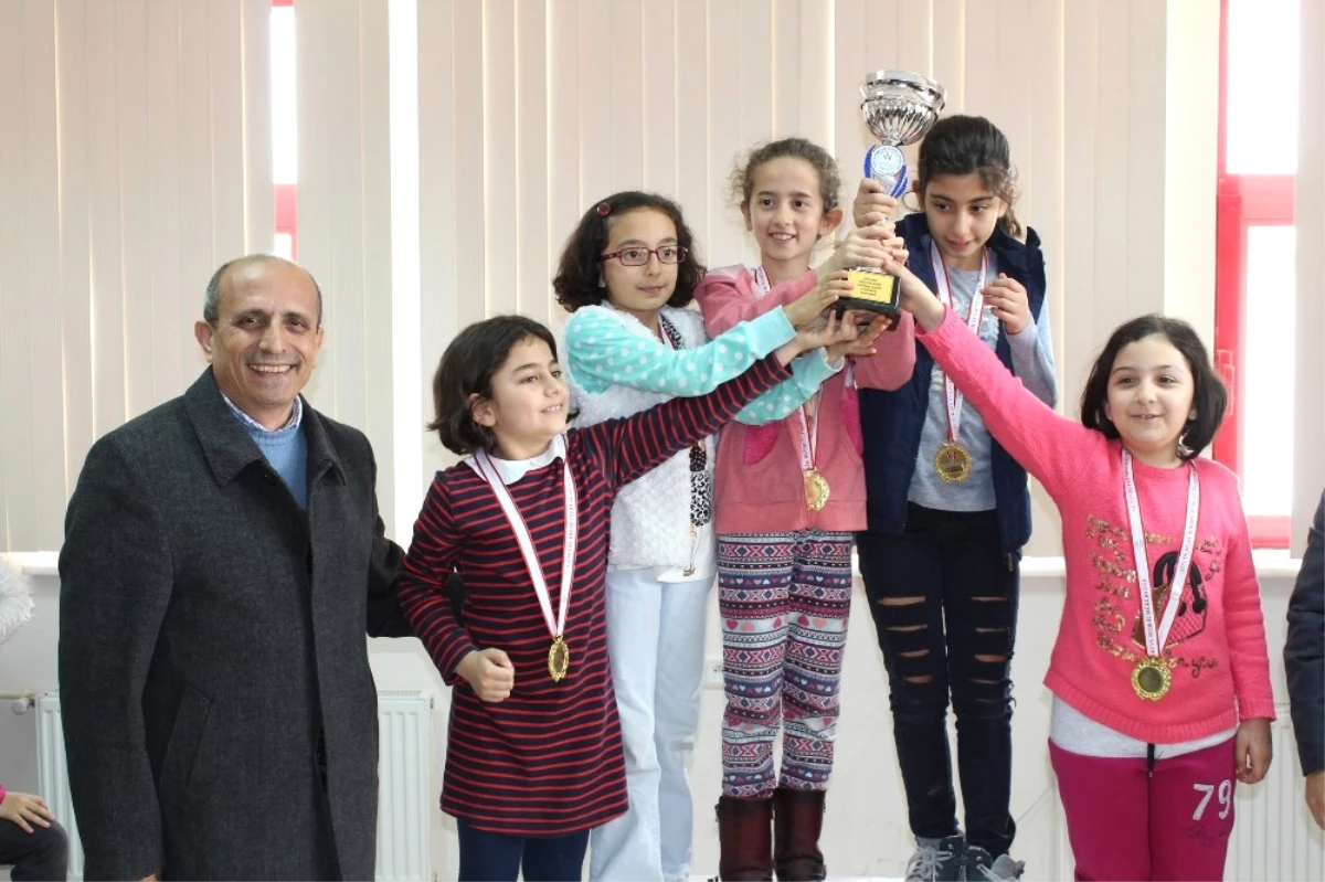 Karaman\'da Okullararası Satranç İl Birinciliği Müsabakaları Sona Erdi