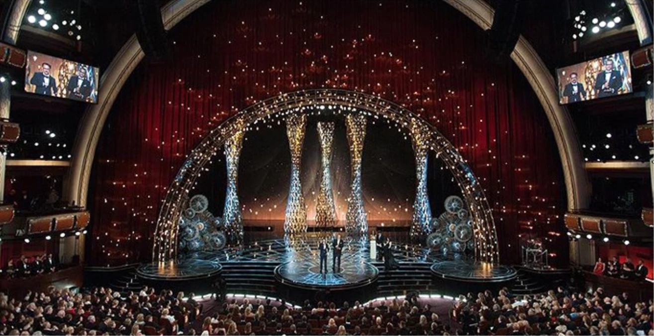 Los Angeles\'taki Oscar Gecesine "Mavi Kurdele" Damgası