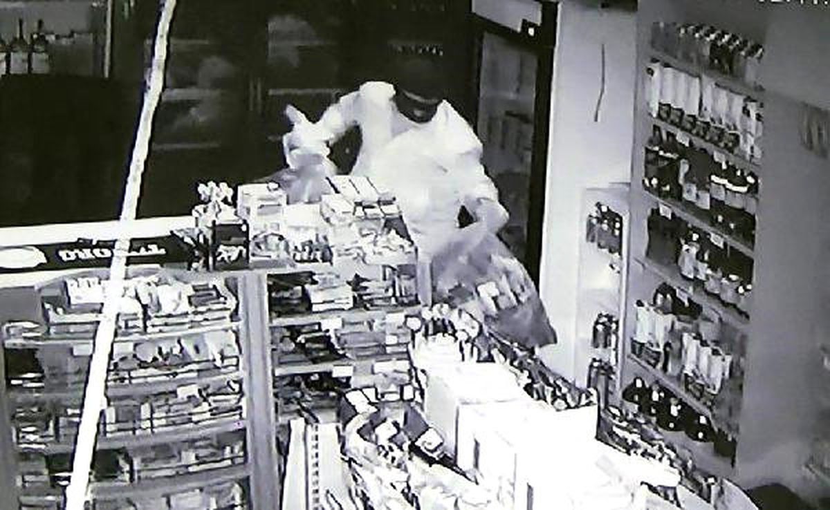 Marketteki Kar Maskeli Soygun Kamerada
