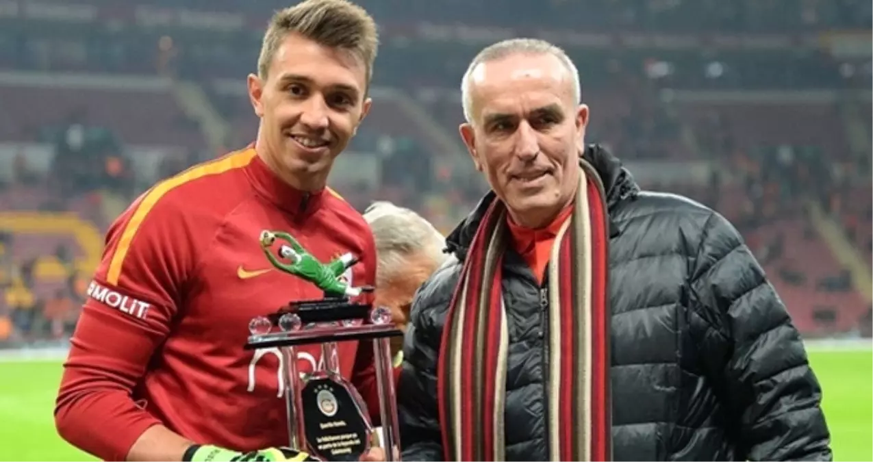 Muslera, G.Saray\'da En Çok Forma Giyen Yabancı Oyuncu Rekorunu Egale Etti