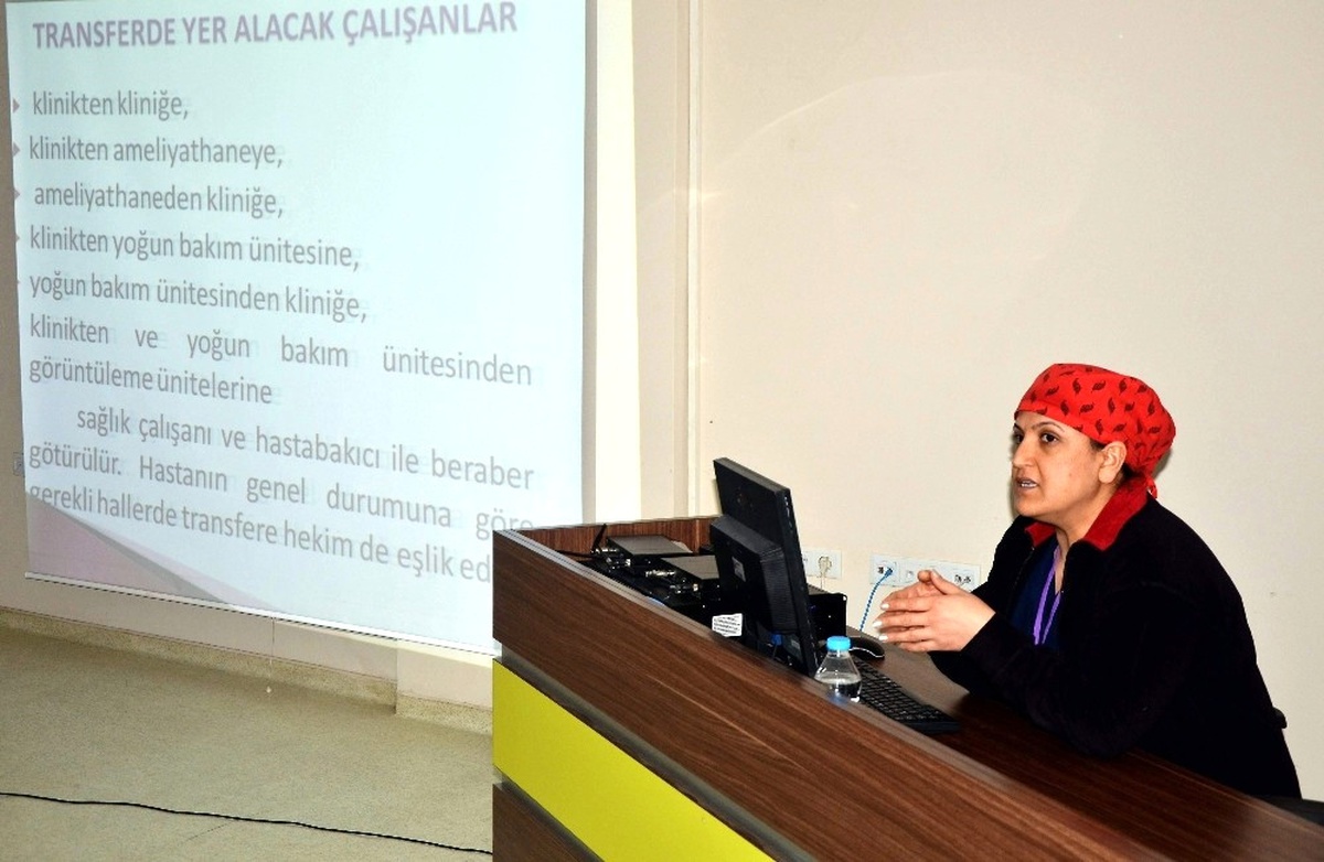 Sağlıkçılara Hasta Mahremiyeti ve Güvenli Transfer Eğitimi Verildi