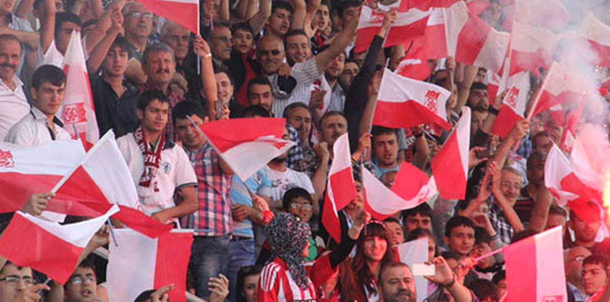 Sivasspor\'da Yeni Kombineler Satışa Çıktı