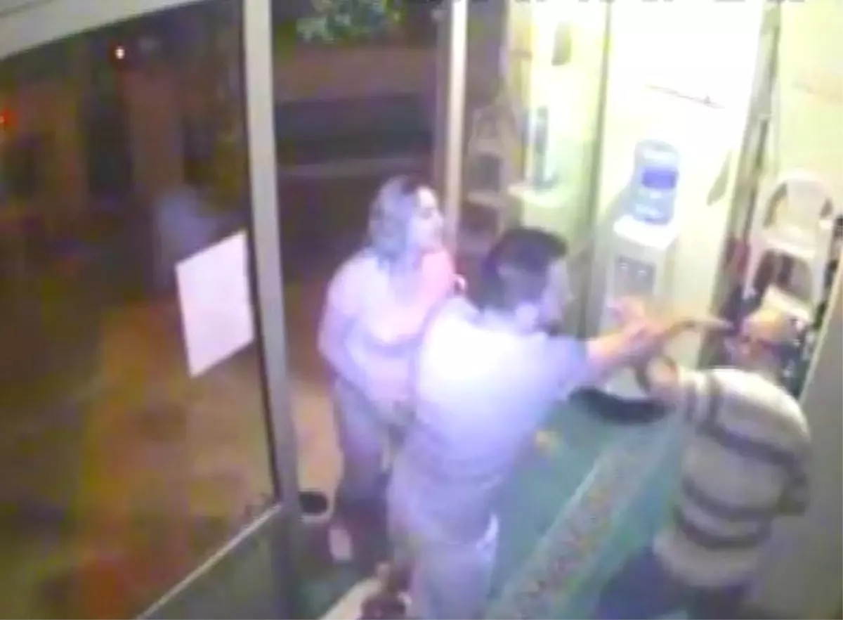 Darbe Gecesi Darp Edilen Müezzinin Davasında Tartışma