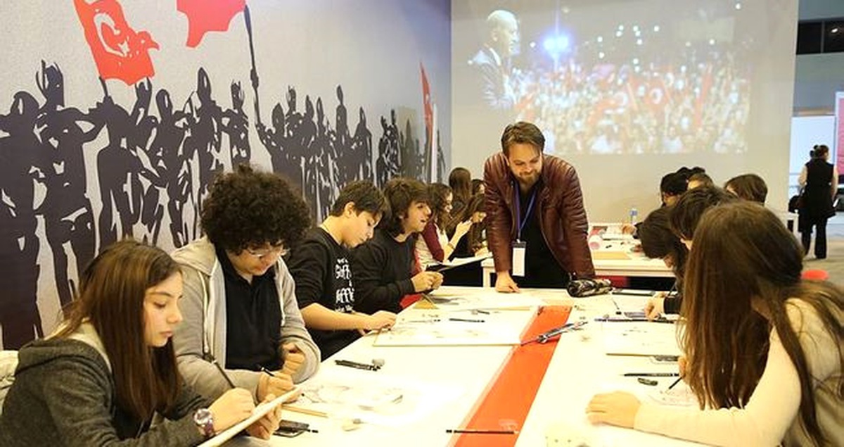 15 Temmuz Kahramanları Çizgilerle Anlatılıyor