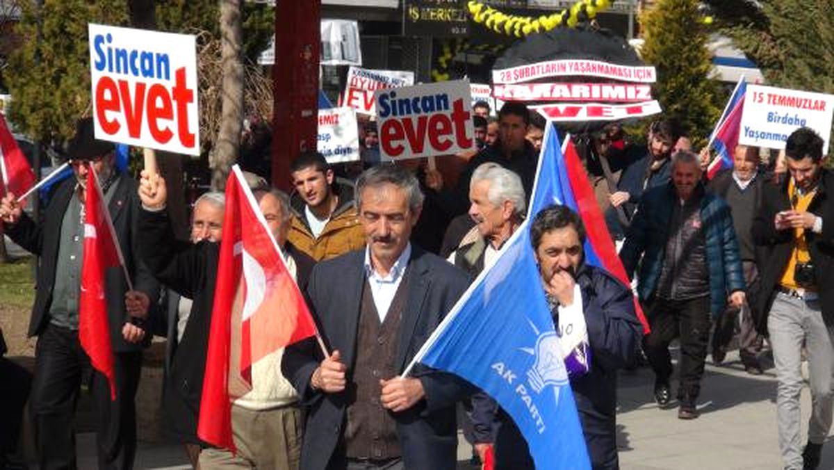 28 Şubat\'ın "Sembol Meydanı"Na Siyah Çelenk