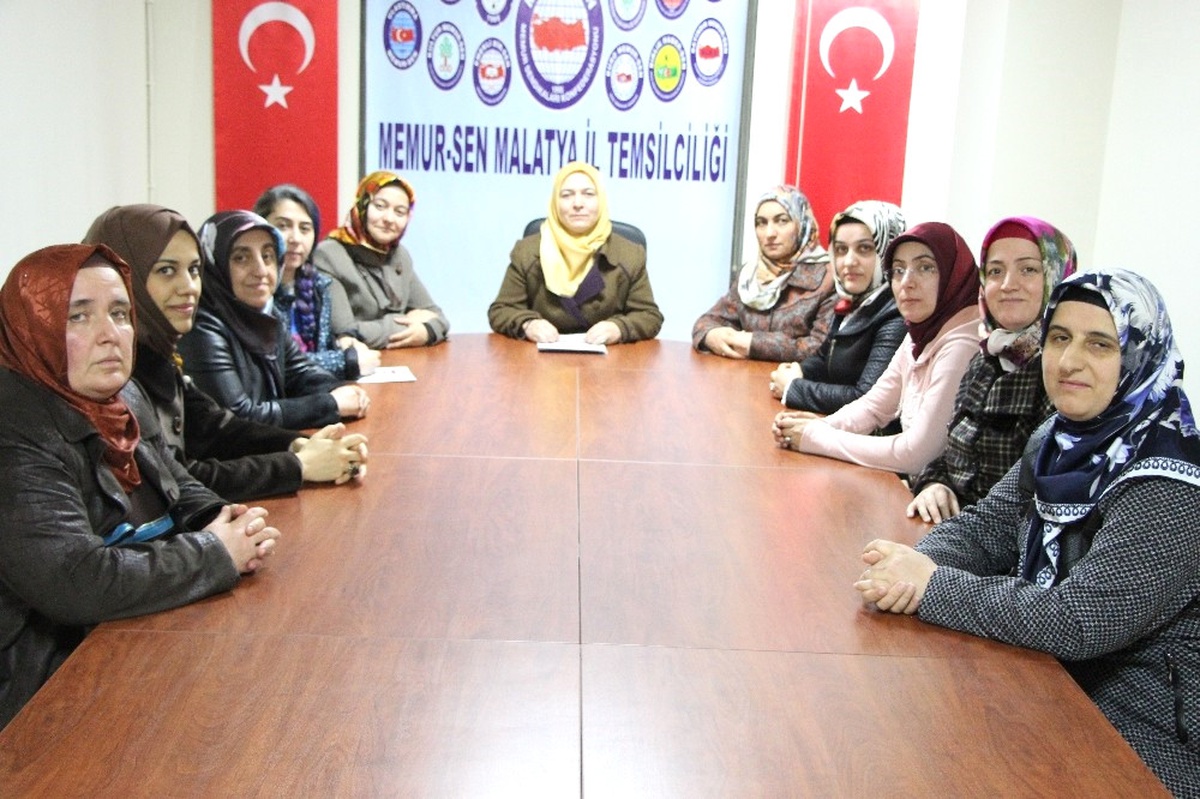 28 Şubatlar Yaşanmasın Diye Evet Diyeceğiz