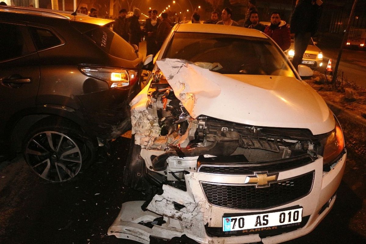 Ağrı\'da Zincirleme Trafik Kazası