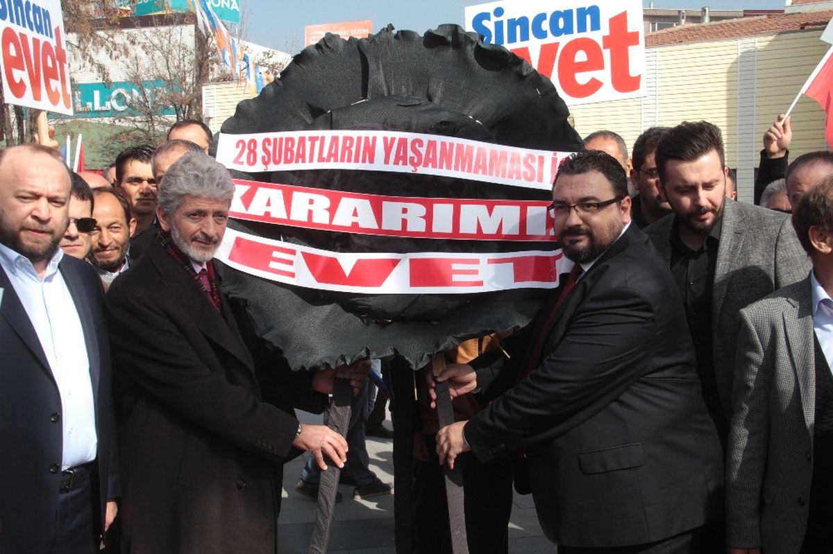 Ankara\'da \'28 Şubat\' Protestosu