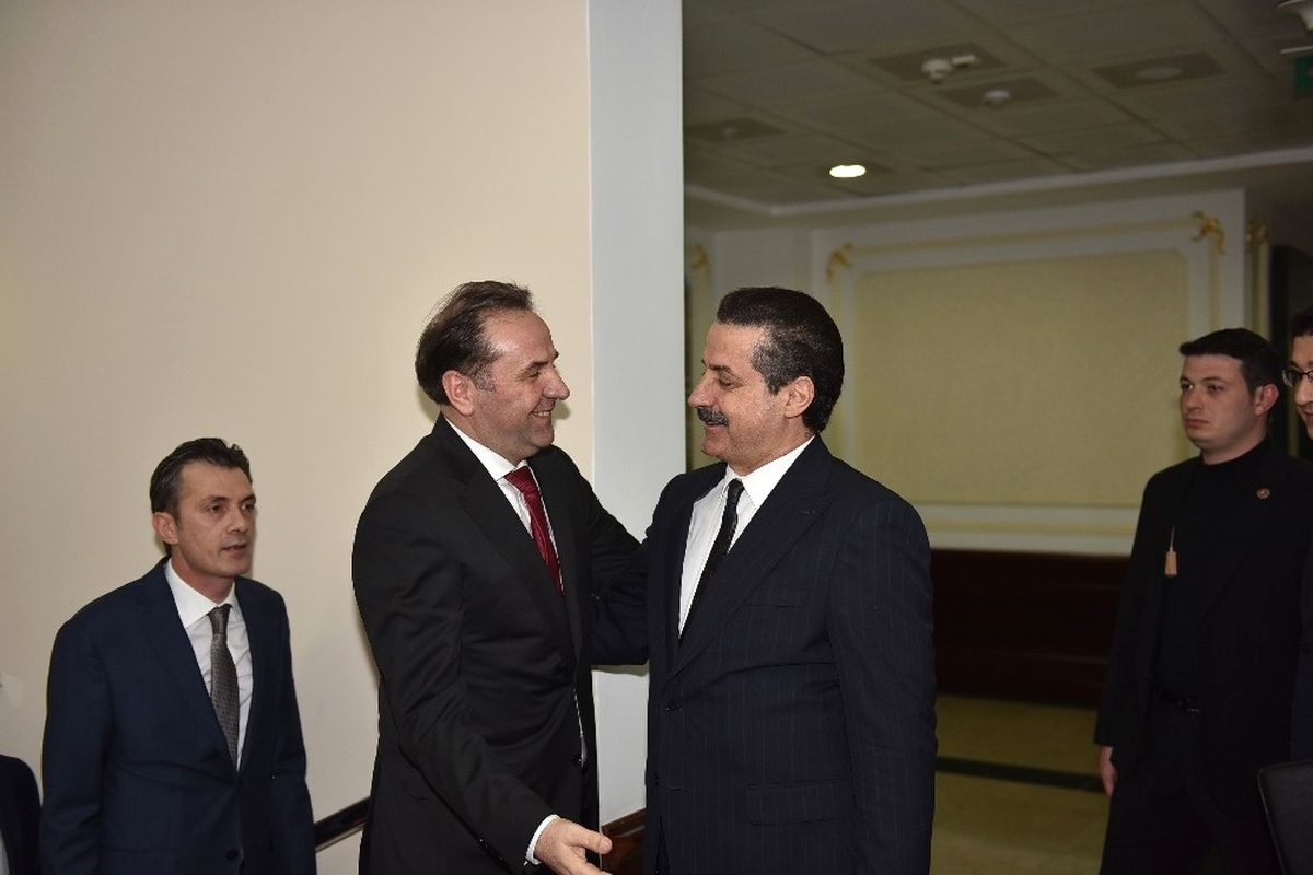 Bakan Faruk Çelik: "Hedefimiz 1 Milyar Doları Yakalamak"