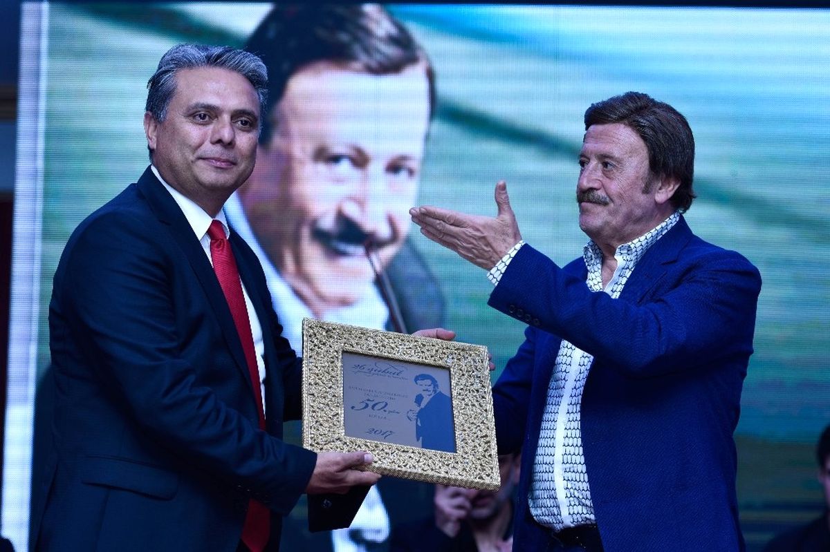 Başkan Uysal\'dan Selami Şahin\'e Kutlama