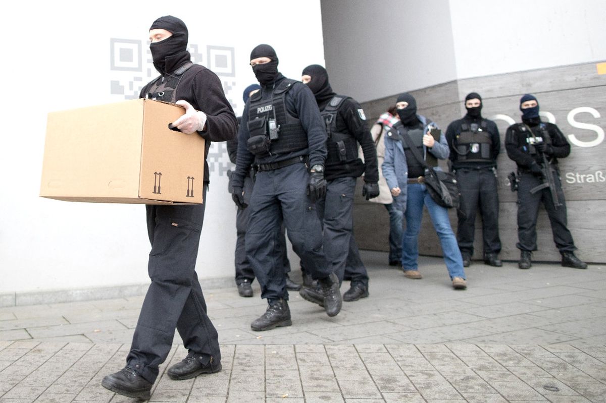 Berlin\'de Deaş Operasyonu