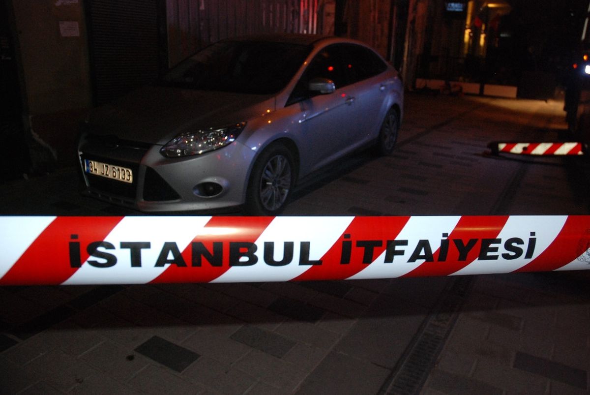 Ekmek Kapısı Eceli Oldu! Eksiklere Bakmak İçin Çatıya Çıkan Otel Çalışanı Yere Çakıldı